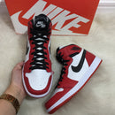 TÊNIS NIKE AIR JORDAN VERMELHO/BRANCO