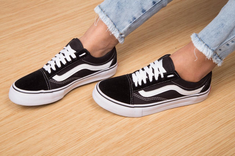 TENIS VANS OLD SKOOL PRETO/BRANCO