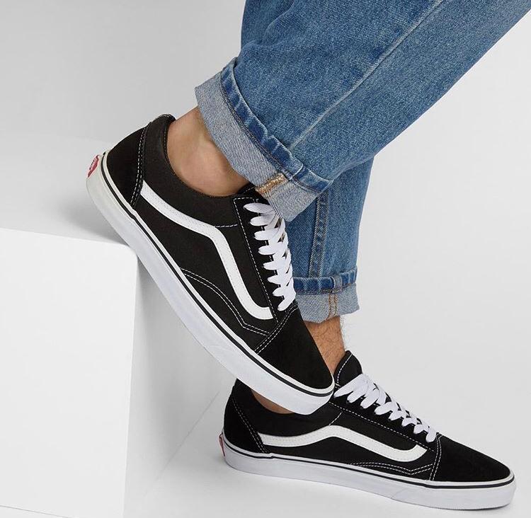 TENIS VANS OLD SKOOL PRETO/BRANCO